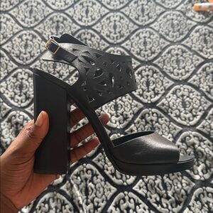 Le Château Luxe Open Toe Heels